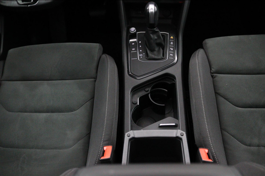 Volkswagen Tiguan Allspace 1.5 TSI R*AUTOM*ECC*ACC*NAVI*HAAK*CAM*CARPLAY*PANO