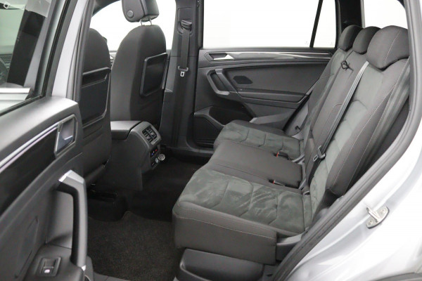 Volkswagen Tiguan Allspace 1.5 TSI R*AUTOM*ECC*ACC*NAVI*HAAK*CAM*CARPLAY*PANO