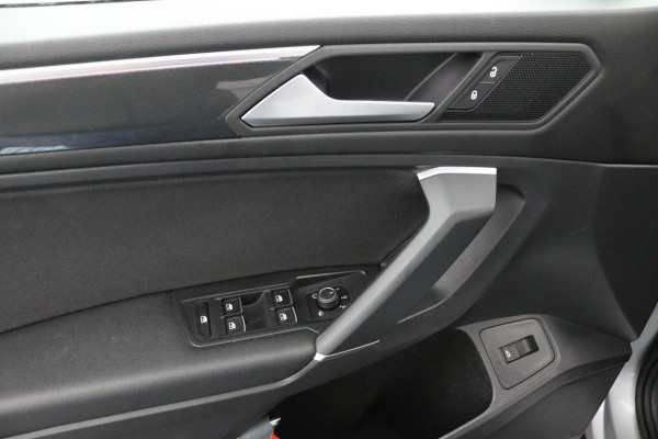 Volkswagen Tiguan Allspace 1.5 TSI R*AUTOM*ECC*ACC*NAVI*HAAK*CAM*CARPLAY*PANO