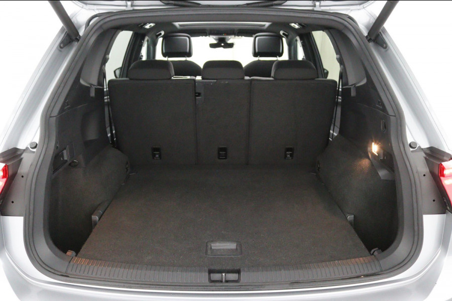 Volkswagen Tiguan Allspace 1.5 TSI R*AUTOM*ECC*ACC*NAVI*HAAK*CAM*CARPLAY*PANO