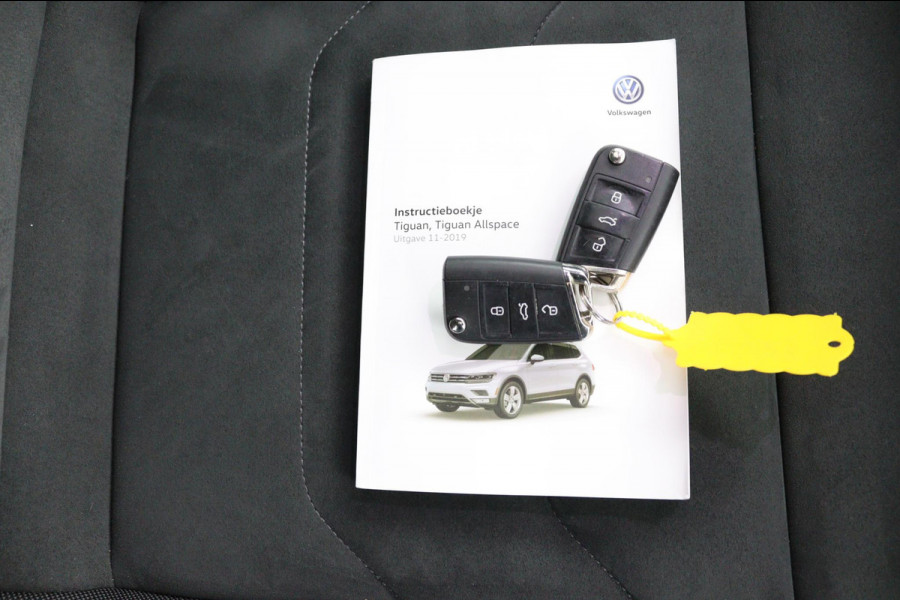 Volkswagen Tiguan Allspace 1.5 TSI R*AUTOM*ECC*ACC*NAVI*HAAK*CAM*CARPLAY*PANO