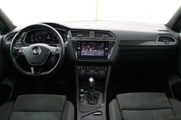 Volkswagen Tiguan Allspace 1.5 TSI R*AUTOM*ECC*ACC*NAVI*HAAK*CAM*CARPLAY*PANO