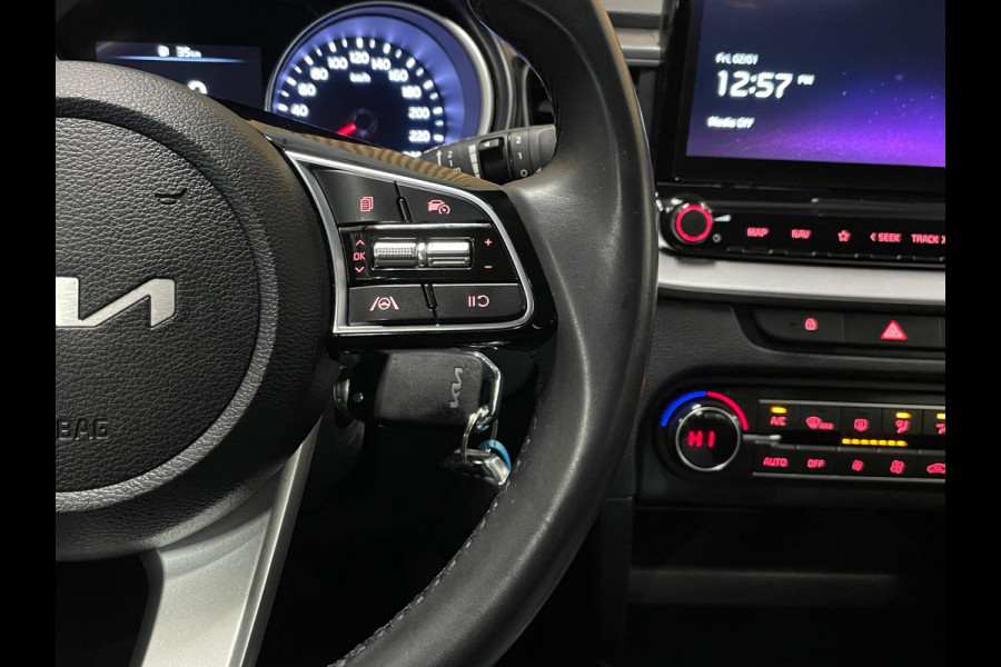 Kia Ceed 1.0 T-GDi DynamicLine|120PK|APPLE CARPLAY/ANDROID AUTO|CAMERA|CRUISE,CLIMATE CONTROL|PDC|1E EIG.|INCL.BTW|NL-AUTO|NAP|