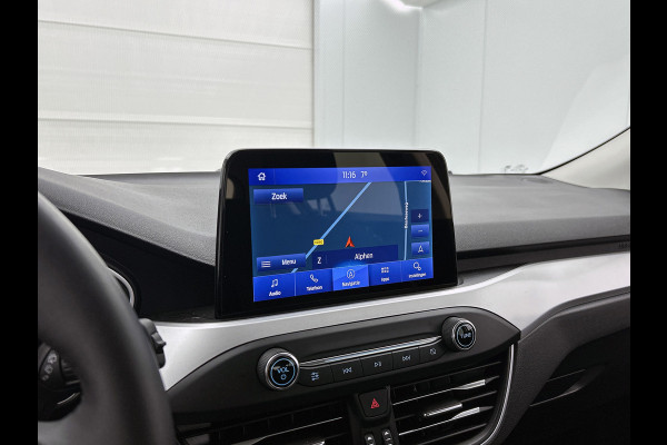 Ford Focus 1.0 EcoBoost Hybrid Trend Edition Business (NAVIGATIE, CAMERA, STRUUR-/STOELVERWARMING, 1e EIGENAAR, GOED ONDERHOUDEN)