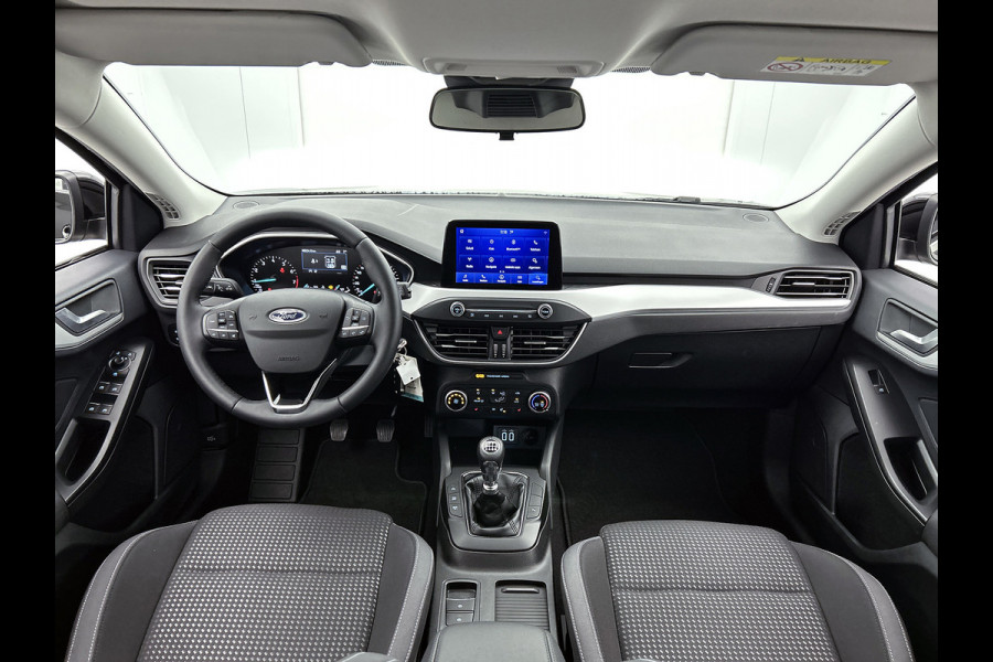 Ford Focus 1.0 EcoBoost Hybrid Trend Edition Business (NAVIGATIE, CAMERA, STRUUR-/STOELVERWARMING, 1e EIGENAAR, GOED ONDERHOUDEN)