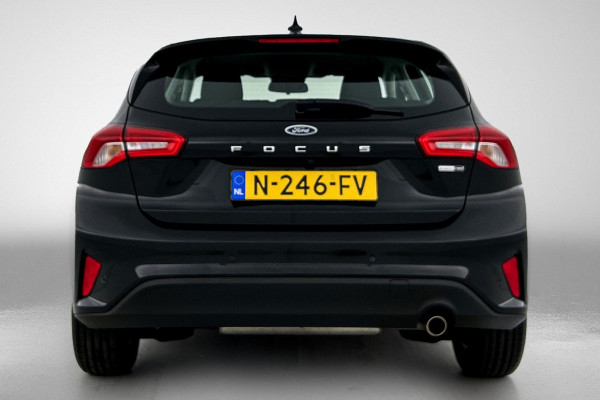 Ford Focus 1.0 EcoBoost Hybrid Trend Edition Business (NAVIGATIE, CAMERA, STRUUR-/STOELVERWARMING, 1e EIGENAAR, GOED ONDERHOUDEN)