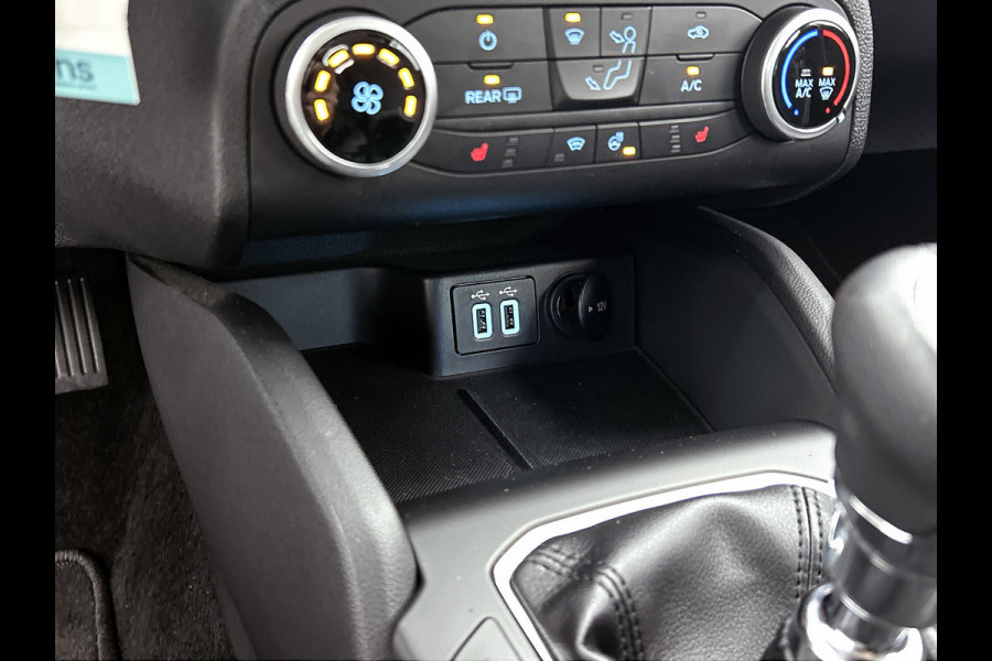 Ford Focus 1.0 EcoBoost Hybrid Trend Edition Business (NAVIGATIE, CAMERA, STRUUR-/STOELVERWARMING, 1e EIGENAAR, GOED ONDERHOUDEN)