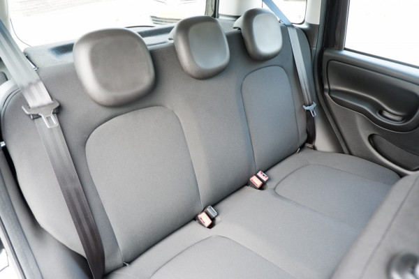 Fiat Panda 1.0 Hybrid City / INCL. 2 jaar FabrieksGarantie
