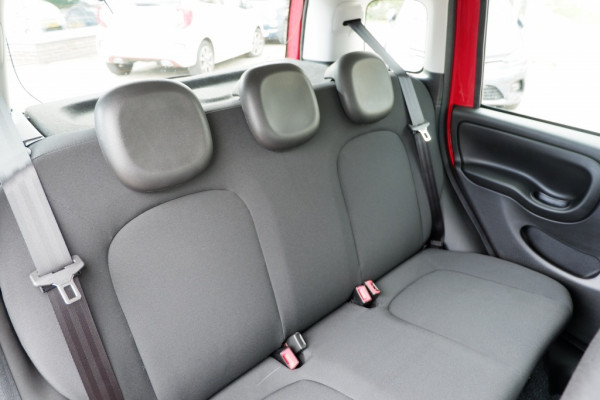 Fiat Panda 1.0 Hybrid City / INCL. 2 jaar FabrieksGarantie