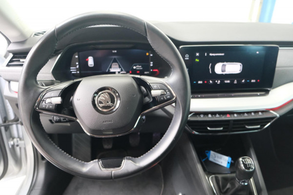 Škoda Octavia Combi 1.5 TSI First Edition - N.A.P. Airco, Cruise, PDC, Navi, Trekhaak.