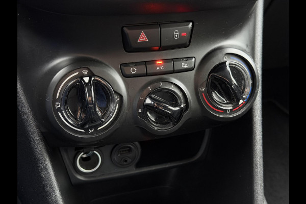 Peugeot 208 1.2 PureTech Blue Lion Navi,Airco,Cruise,PDC,Distributie riem v.v. in 2025,Apple Carplay,Weinig KM,N.A.P,APK tot 09-2026
