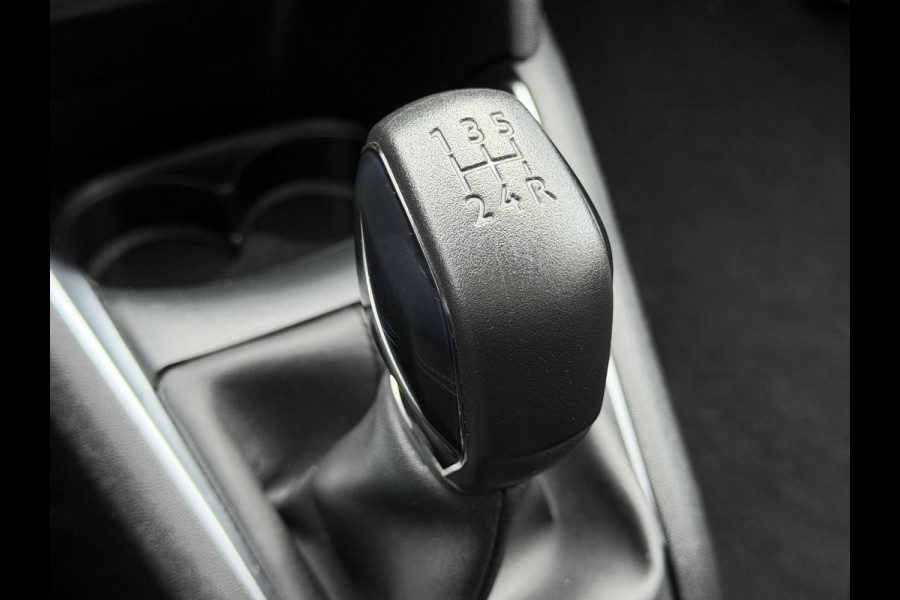 Peugeot 208 1.2 PureTech Blue Lion Navi,Airco,Cruise,PDC,Distributie riem v.v. in 2025,Apple Carplay,Weinig KM,N.A.P,APK tot 09-2026