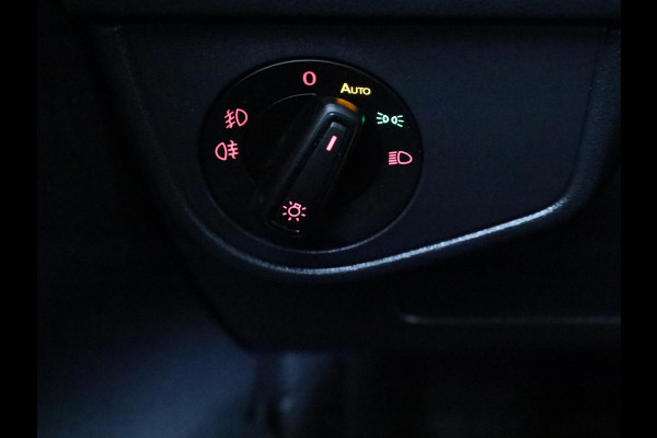 Volkswagen Polo 2.0 TSI GTI 200PK | Automaat (DSG) | Panoramadak | Camera | Beats audio | Keyless entry | Digitaal dashboard | 18 Inch | Led