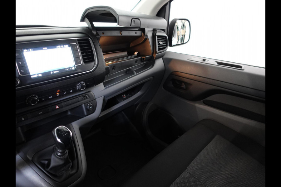 Opel Vivaro 102pk L3H1 Edition Dubbele Cabine 6persoons Navigatie Trekhaak Airco Cruise control