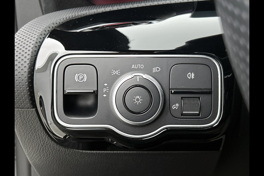 Mercedes-Benz CLA-Klasse Shooting Brake 250 e Star Edition AMG Line | Night Pakket | Sfeerverlichting | Ledkoplampen | Apple CarPlay | Keyless-Go | Inclusief 24 maanden MB Certified garantie voor Europa.