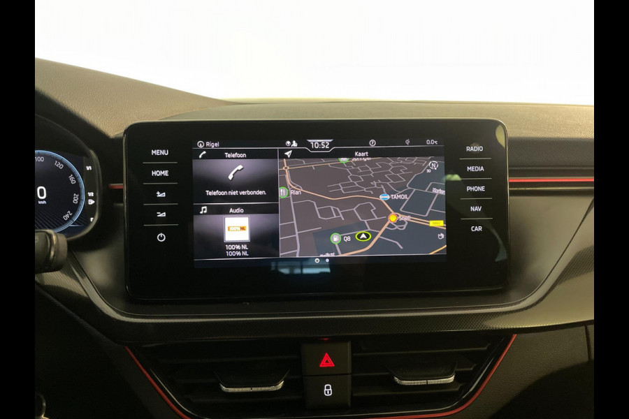Škoda Kamiq 1.0 TSI Sport Business 110PK AIRCO CLIMA NAVI VIA APP CRUISE APPLE CARPLAY SPORTSTOELEN PDC TREKHAAK NIEUWSTAAT