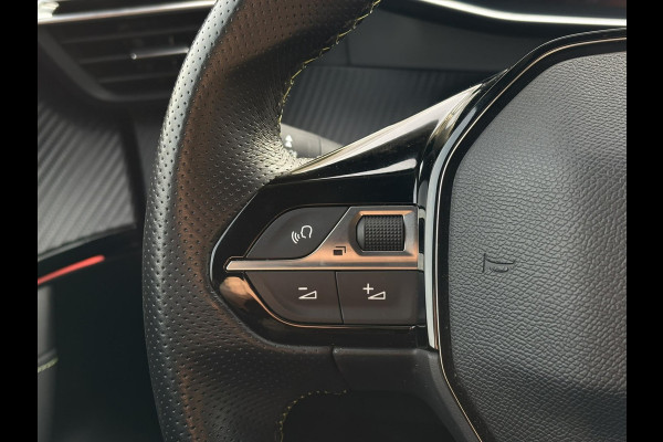 Peugeot e-2008 EV Allure 50 kWh | SoH 93,4% | Navi, 3D Virt. Cockp., Camera, Cruise, Climate, Sfeerverlichting, Carplay/Android |