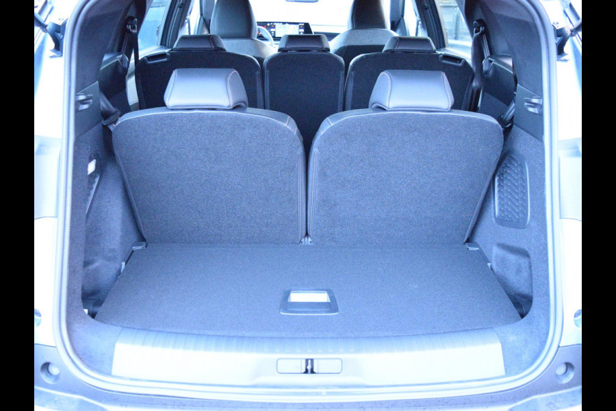 Peugeot 5008 1.6 Plug-in Hybrid 195 Allure | 360 camera | navigatie | stoelverwarming | adaptieve cruise control