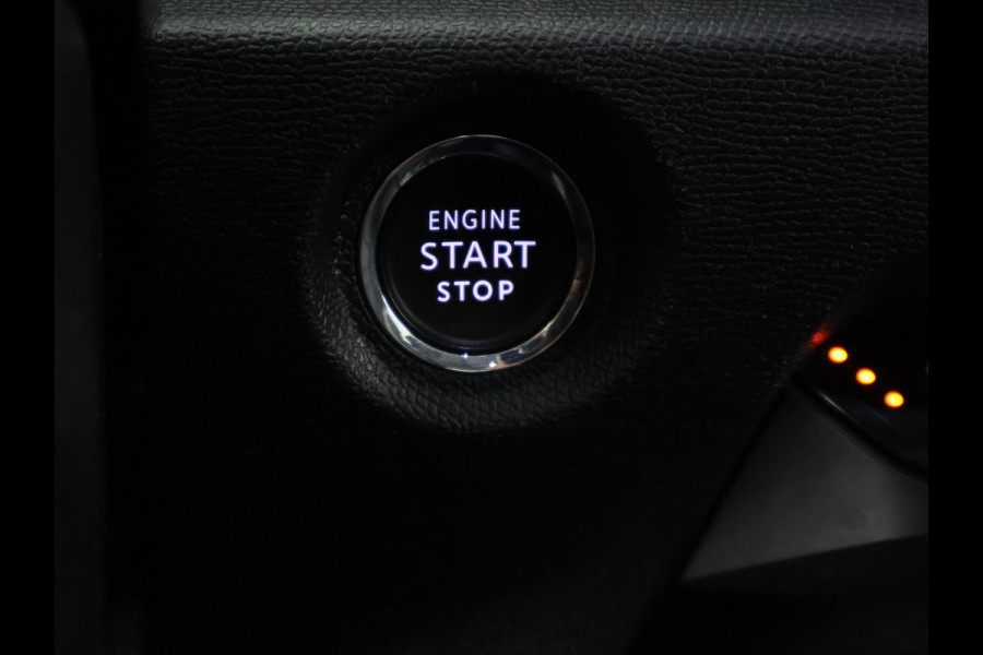 Citroën Ë-C4 SHINE ACCU 95%! BEREIK WLTP 349 GARANTIE 9-2032* PDC V+A . CAMERA .BSM. APPLE CARPLAY & ANDROID AUTO . STOELVERWARMING . DODEHOEK DETECTIE