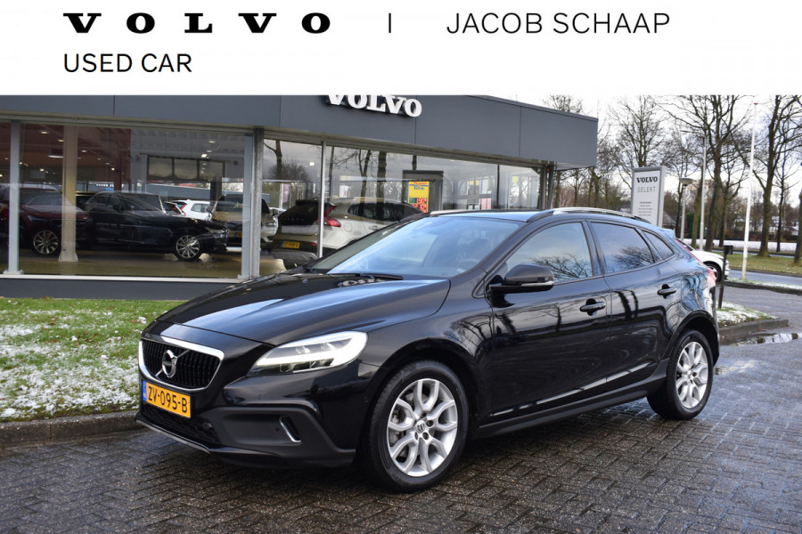 Volvo V40 Cross Country T3 153PK Polar+ Luxury | Panodak | H&K | Stoelverwarming | Leder | Camera