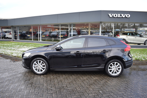 Volvo V40 Cross Country T3 153PK Polar+ Luxury | Panodak | H&K | Stoelverwarming | Leder | Camera