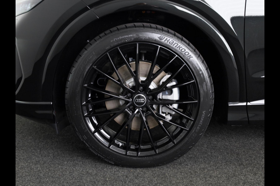 Audi Q4 e-tron 40 S Edition 63 kWh 204pk | 21 inch Lichtmetalen velgen | Parkeercamerea | Adaptieve cruise controle