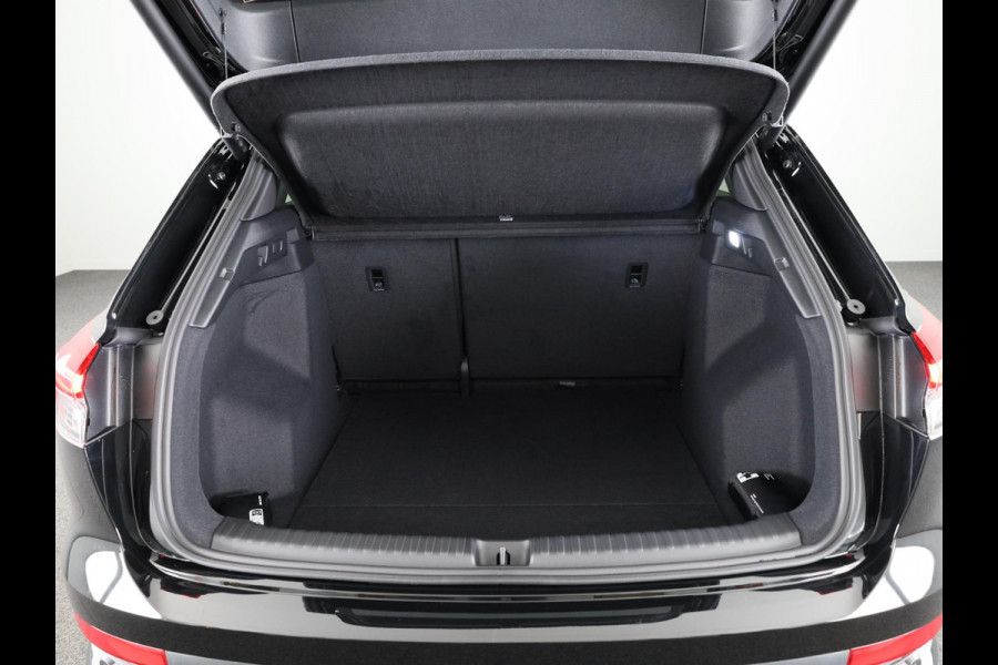 Audi Q4 e-tron 40 S Edition 63 kWh 204pk | 21 inch Lichtmetalen velgen | Parkeercamerea | Adaptieve cruise controle