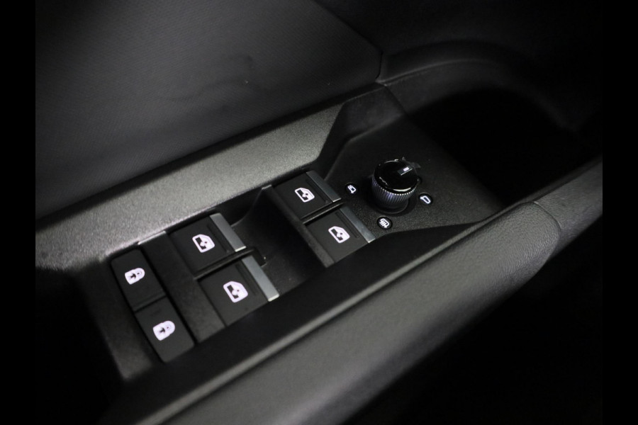 Audi Q4 e-tron 40 S Edition 63 kWh 204pk | 21 inch Lichtmetalen velgen | Parkeercamerea | Adaptieve cruise controle