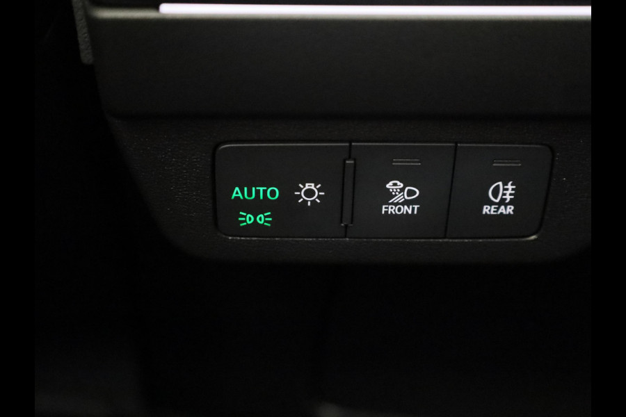 Audi Q4 e-tron 40 S Edition 63 kWh 204pk | 21 inch Lichtmetalen velgen | Parkeercamerea | Adaptieve cruise controle