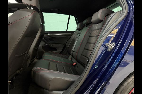 Volkswagen Golf 2.0 TSI GTI Performance