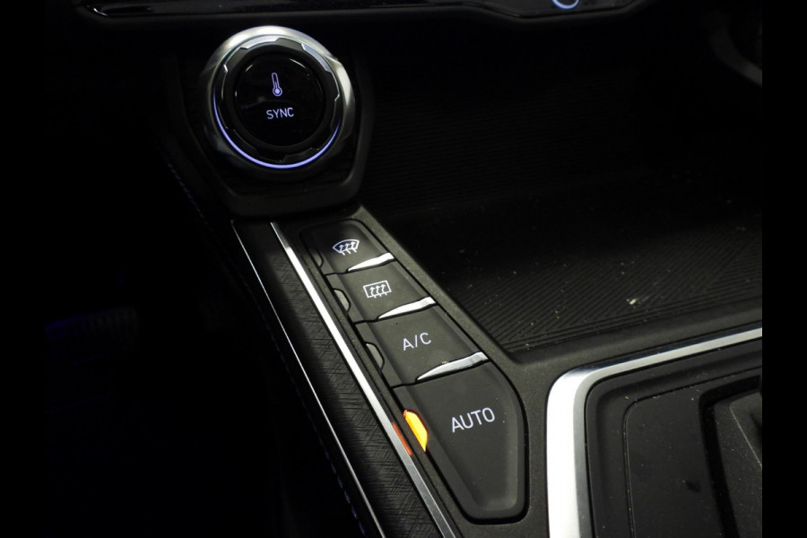 Lynk & Co 01 1.5 PHEV BlackLine NAVI/360CAM/SCHUIFDAK/LED/20"LMV!