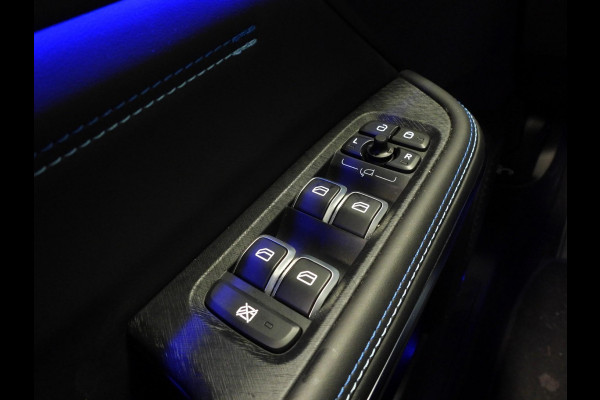 Lynk & Co 01 1.5 PHEV BlackLine NAVI/360CAM/SCHUIFDAK/LED/20"LMV!