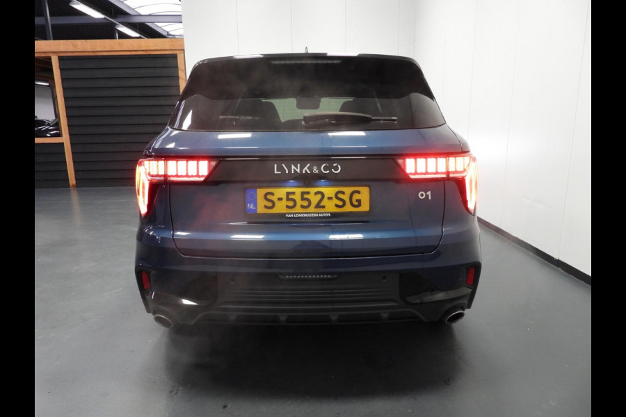 Lynk & Co 01 1.5 PHEV BlackLine NAVI/360CAM/SCHUIFDAK/LED/20"LMV!
