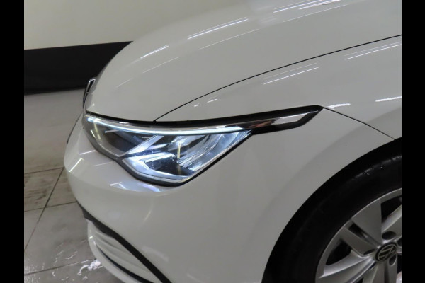 Volkswagen Golf 1.0 e-TSI 110 pk Life DSG-7 Aut. Airco Climatronic Wireless Carplay Navi Adaptive Cruise Control PDC VA DAB+ Full LED Ambiente Verlichting