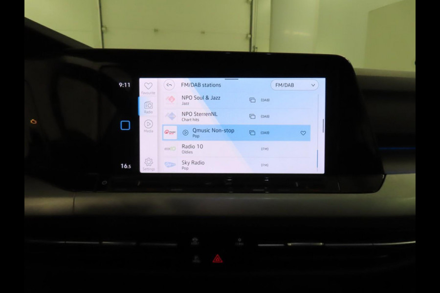 Volkswagen Golf 1.0 e-TSI 110 pk Life DSG-7 Aut. Airco Climatronic Wireless Carplay Navi Adaptive Cruise Control PDC VA DAB+ Full LED Ambiente Verlichting