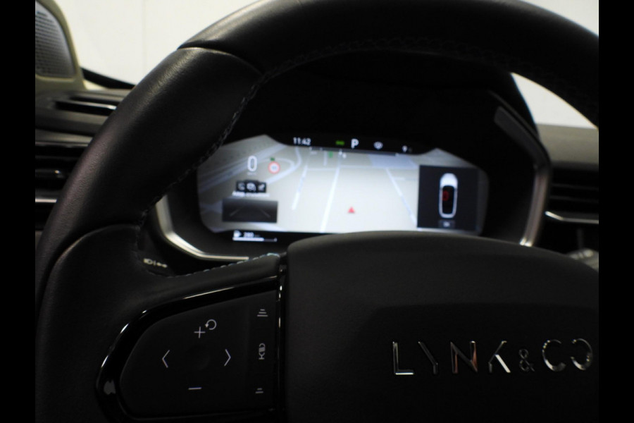 Lynk & Co 01 1.5 PHEV BlackLine TREKHAAK/360CAM/SCHUIFDAK/LED/20"LMV!