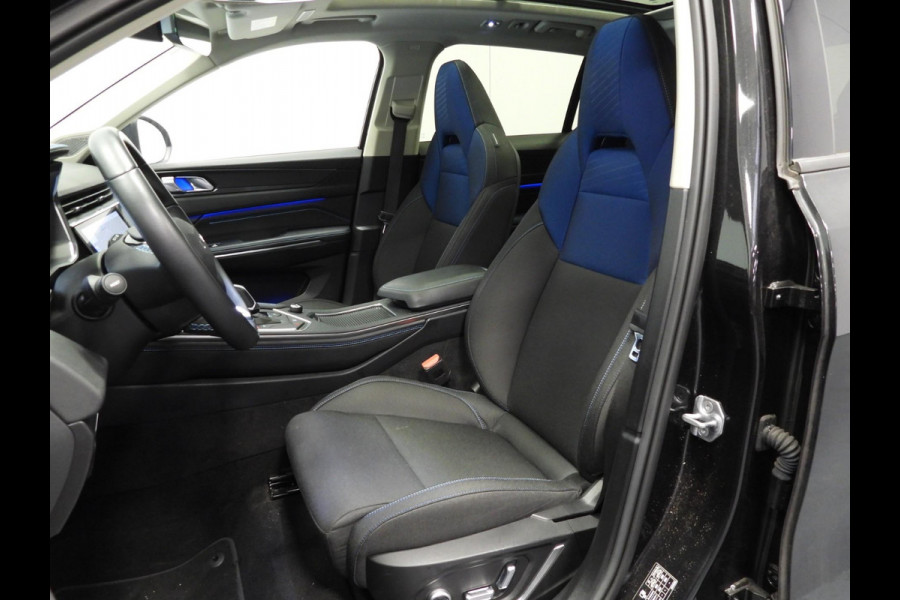 Lynk & Co 01 1.5 PHEV BlackLine TREKHAAK/360CAM/SCHUIFDAK/LED/20"LMV!