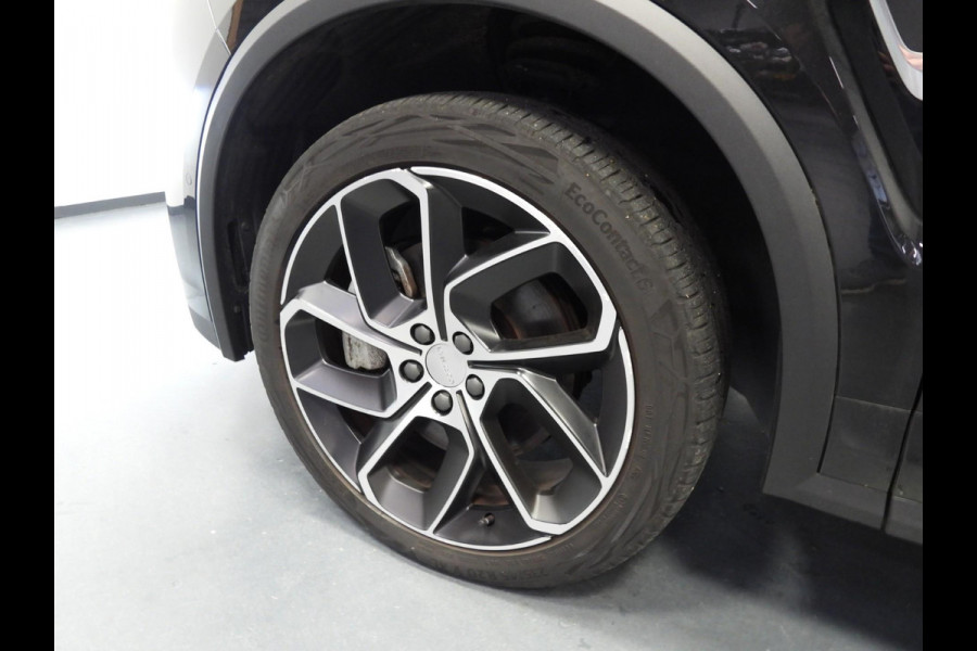 Lynk & Co 01 1.5 PHEV BlackLine TREKHAAK/360CAM/SCHUIFDAK/LED/20"LMV!