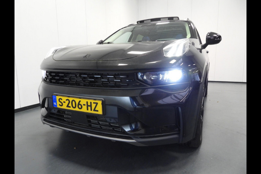 Lynk & Co 01 1.5 PHEV BlackLine TREKHAAK/360CAM/SCHUIFDAK/LED/20"LMV!