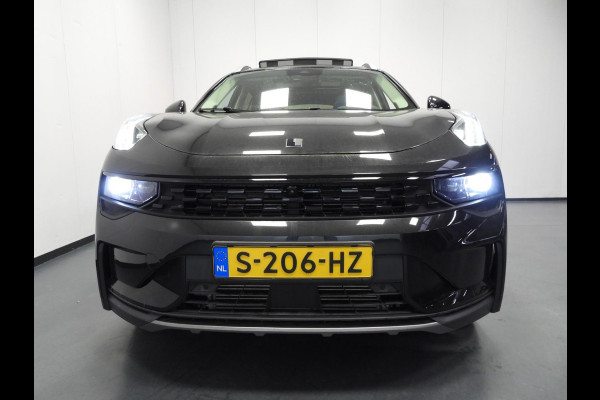 Lynk & Co 01 1.5 PHEV BlackLine TREKHAAK/360CAM/SCHUIFDAK/LED/20"LMV!