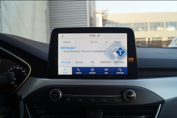 Ford Focus Wagon 1.0 EcoBoost Trend Edition Business -NAVI-CAM-