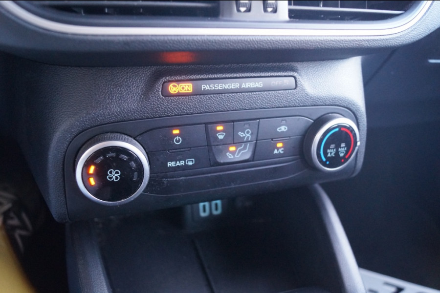 Ford Focus Wagon 1.0 EcoBoost Trend Edition Business -NAVI-CAM-