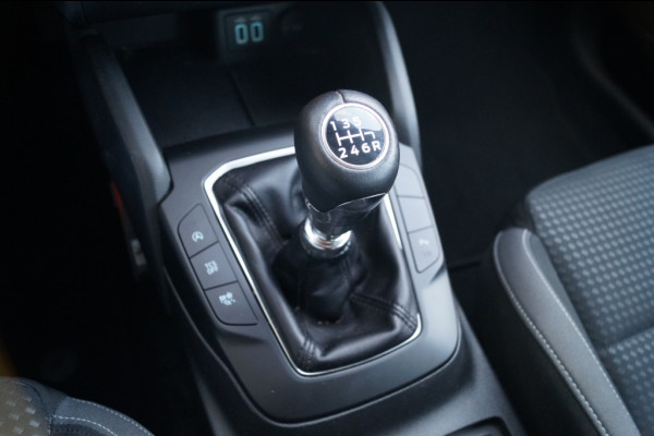 Ford Focus Wagon 1.0 EcoBoost Trend Edition Business -NAVI-CAM-