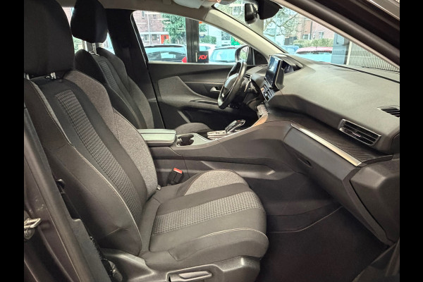 Peugeot 5008 1.2 PureTech 7 Pers. AUT NAVIGATIE CAMERA APPLE CARPLAY PDC KEYLESS-GO CRUISE LANE ASSIST