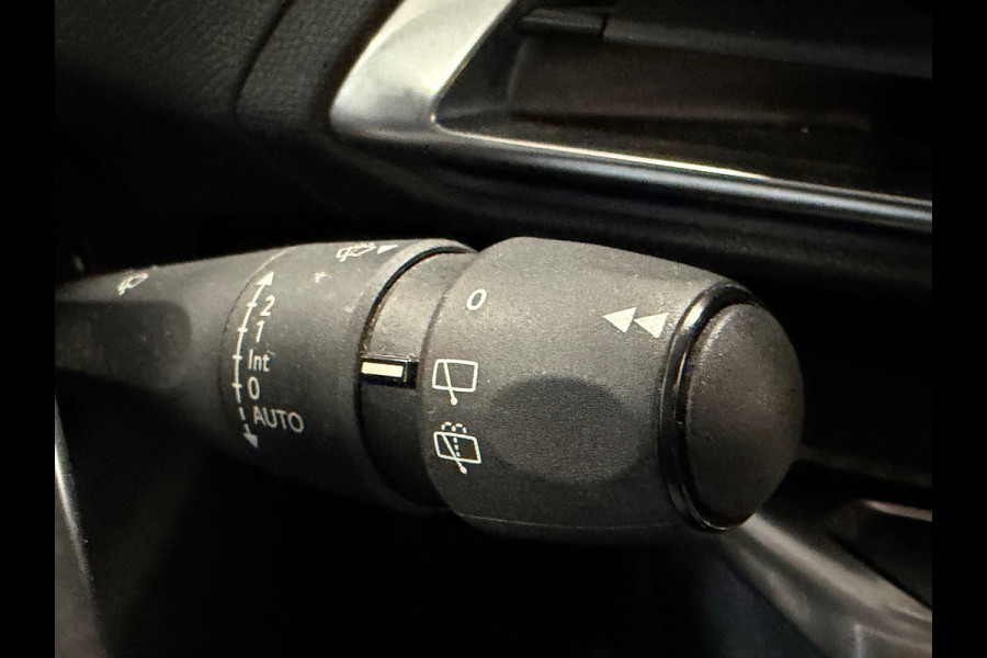 Peugeot 5008 1.2 PureTech 7 Pers. AUT NAVIGATIE CAMERA APPLE CARPLAY PDC KEYLESS-GO CRUISE LANE ASSIST