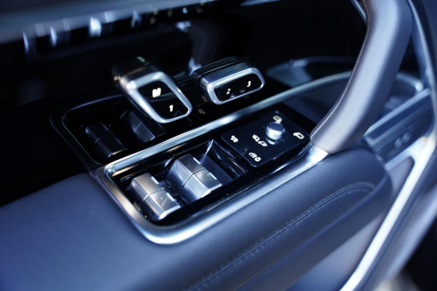 Land Rover Range Rover P 550 E Autobiography VERKOCHT