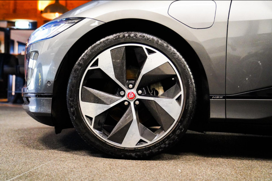 Jaguar I-PACE EV400 First Edition 90 kWh |Panorama | Alcantara Hemel | Luxe Leder | Camera | Stoelverwarming | Stuurwiel verwarmd