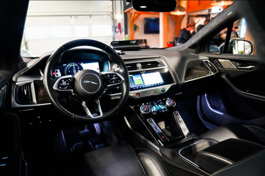 Jaguar I-PACE EV400 First Edition 90 kWh |Panorama | Alcantara Hemel | Luxe Leder | Camera | Stoelverwarming | Stuurwiel verwarmd