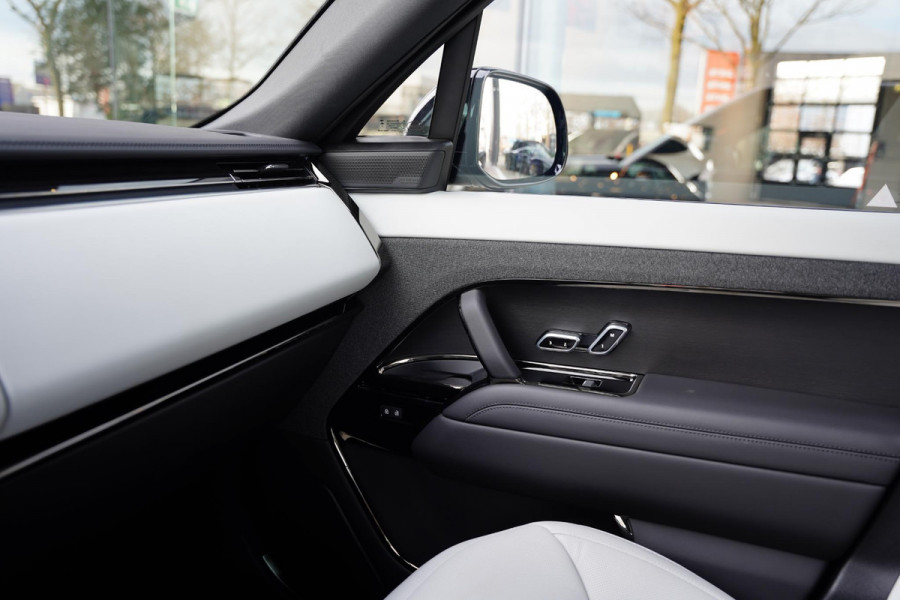 Land Rover Range Rover Sport P 460 E Dynamic HSE