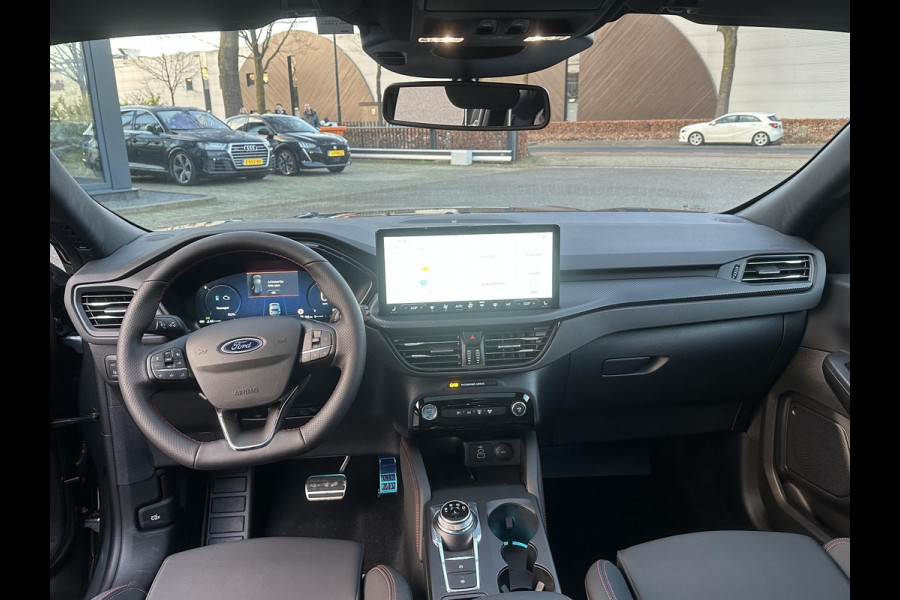 Ford Kuga 2.5 PHEV ST-Line X NIEUWE AUTO| FABRIEKSGARANTIE WINTERPACK | PANO | 360 CAMERA| ELEK. ACHTERKLEP| ACHTERBANK VERWARMD| STOEL + STUURVERWARMING| SUPER COMPLEET!